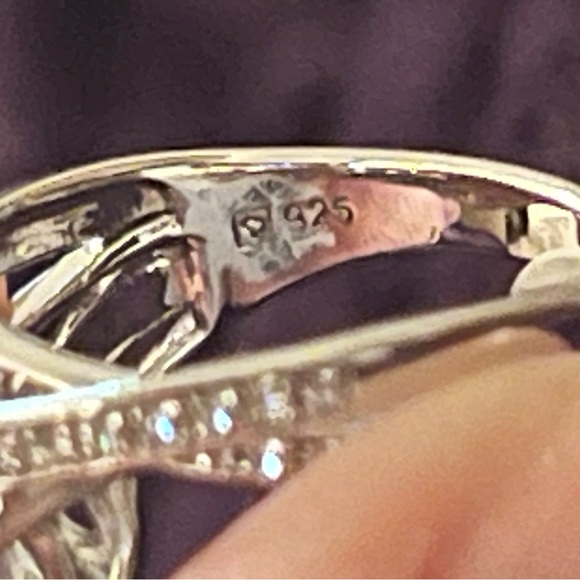 Blue Topaz & White Sapphire Ring - 7 - Picture 6 of 6